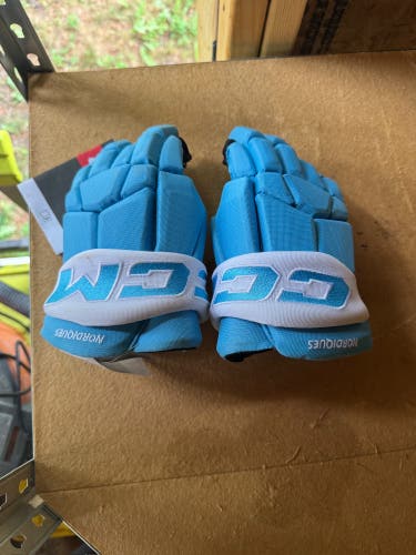 CCM HG85C Gloves 11" Pro Stock (New)