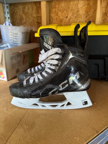 2024 CCM Tacks XF Pro Hockey Skates Regular Width Pro Stock 8 (Used)