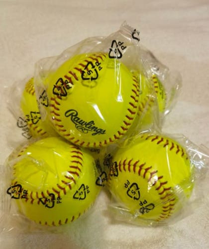 Softball 10 pack 11”(8 new+2 like new))