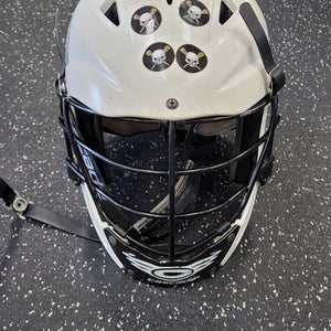 Used Cascade Cs Lacrosse Helmet White One Size 11849-s000038199