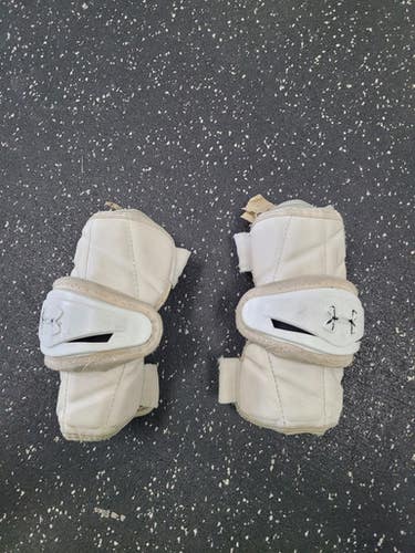 Used Under Armour Command Pro Lacrosse Arm Pads Guards White Sm 11849-s000038448