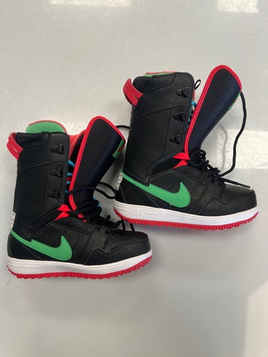 Nike Vapen Snowboard Boots | Used and Closeout