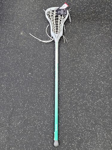Used Under Armour Glory Wmn Atk Mid Complete Stick White 11849-s000039093