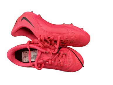 Used Nike Soccer Cleats Pink Junior 02.5 11846-s000103612