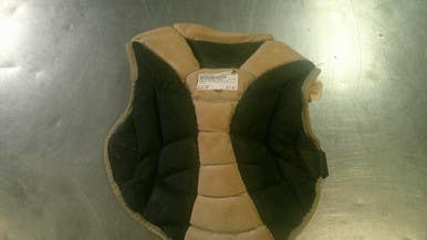 Used Easton Black Magic Cp Catchers Chest Protector Black Junior 11868-s000069030