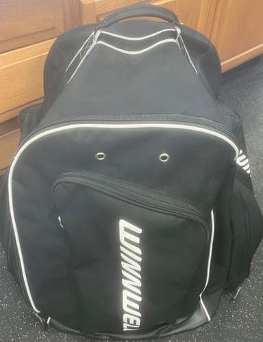 Used Winnwell Sr Hockey Carry Black 11497-c000157403