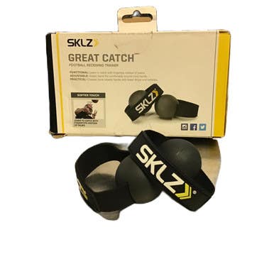 Used Sklz Great Catch Football Training Aid 11730-s000071236