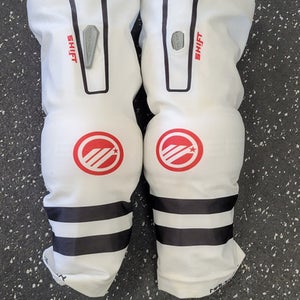 Used Maverik Maverik Shift Lacrosse Arm Pads Guards White Xl 11849-s000039505