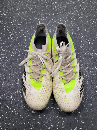 Used Adidas Predator Soccer Cleats Grey Junior 05 11849-s000039641
