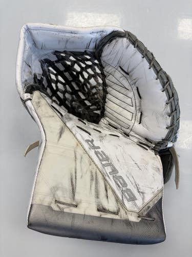 Used Bauer Mach Pro Senior Goalie Catcher White 11860-s000308838