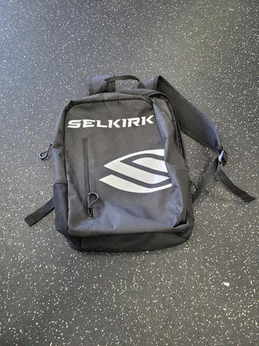 Used Selkirk Medium Equipment Bag 11849-s000039709