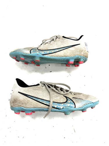 Used Nike Soccer Cleats Grey Junior 05 11860-s000309123