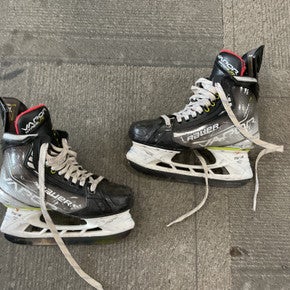 Used Bauer Vapor Hyperlite Senior Hockey Skate Senior 4 11614-s000237014
