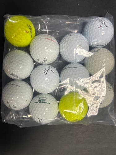 Titleist Pro V1 Balls 12 Pack (1 Dozen) (Used)