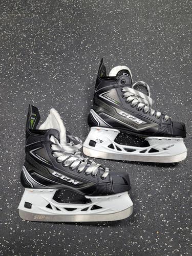 Used Ccm Ribcore Senior Hockey Skate Senior 6 11849-s000040306
