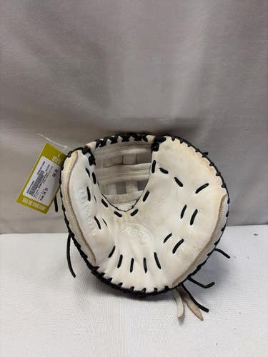 Used Wilson AO9RF22DIFPCM BB/SB Catchers RH Throw White 34" 11490-S000274895