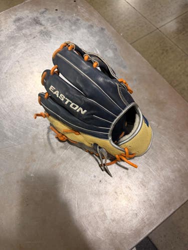 Used Easton AB2 PR-D32AB ALEX BREGMAN MODEL BB/SB Glove RH Throw Navy Blue 11 3/4" 11605-S000222437