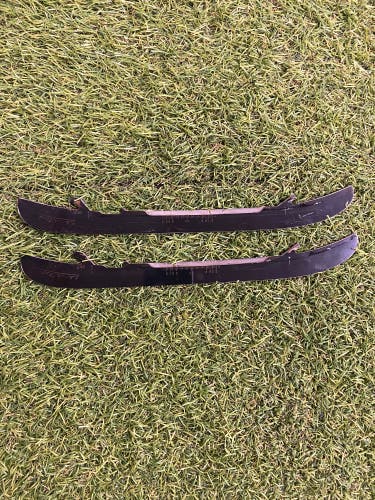 Bauer Fly-Ti Holders, Runners, & Replacement Steel Blades 246 mm (Used)