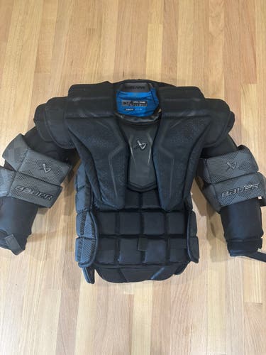 Large Bauer Elite Goalie Chest Protector (Used)
