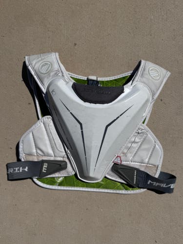 Adult Maverik M5 Shoulder Pads (Used) SPEED