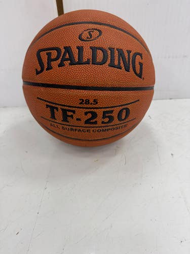 Used Spalding Indoor Basketball Adult Indoor 11860-s000310027