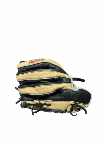 Used Wilson A500 Bb Sb Glove Rh Throw Black 11 1 2" 11834-s000052000
