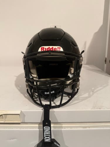 Black Adult Large Riddell SpeedFlex Helmet (Used)
