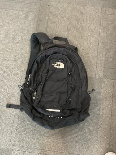 Used North Face Medium Equipment Bag 11614-s000237884
