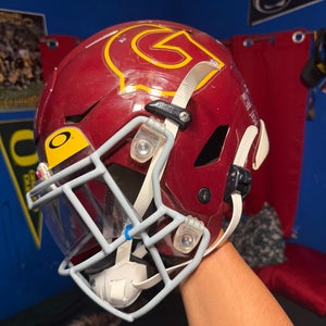 Adult Medium Riddell SpeedFlex Helmet (Used)