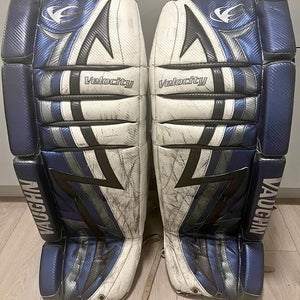 Vaughn Velocity V3 Goalie Leg Pads, 35'