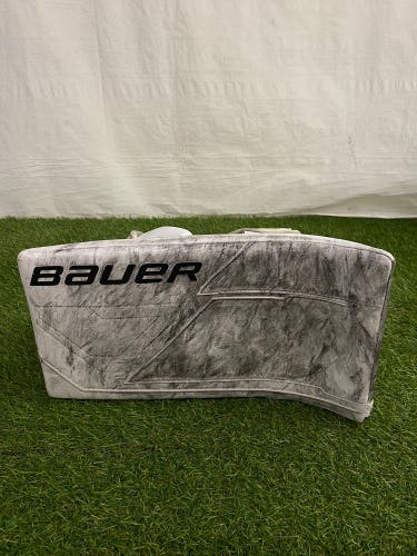 Bauer Supreme M5 Pro Goalie Blocker | Senior Size (Regular)
