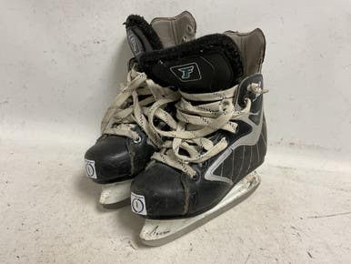 Used Ferland 200 Junior Hockey Skate Junior 01 11855-s000205142