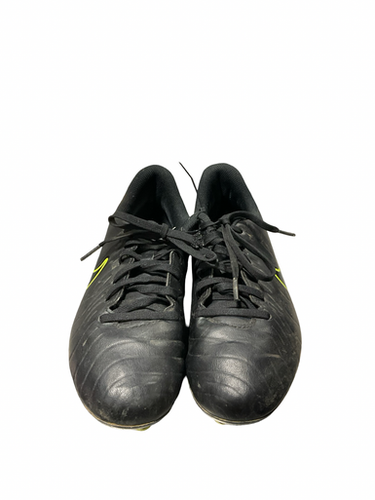 Used Nike Soccer Cleats Black Senior 5 11834-s000052314