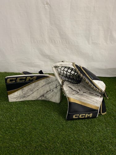 CCM Extreme Flex 7 Pro Goalie Gloves & Blockers Pro Stock | Senior Size (Regular)