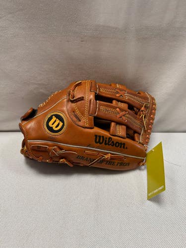 Used Wilson A2054 Bb Sb Glove Rh Throw Tan 13" 11490-s000274220