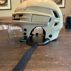 Medium CCM Tacks 910 Helmet Pro Stock (Used)
