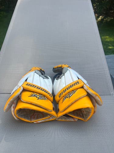 Warrior Lacrosse Gloves (Used)