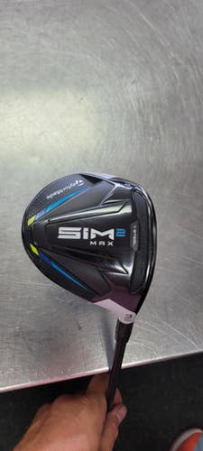 Used Taylormade Sim 2 Max Mens Fairway Wood Rh 3 Wood 11497-s000158795