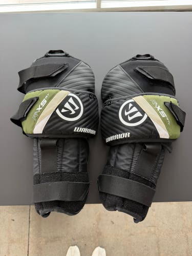 Warrior (Used) Warrior Ritual X5 RTL Senior Goalie Knee Guards