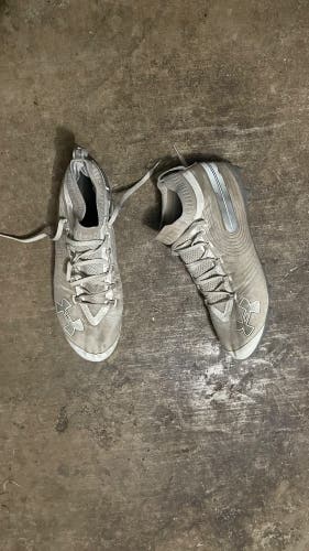 White Men's Size 13.0 (W 14.0) Adult Under Armour Spotlight MC Low Top Molded Cleats (Used)