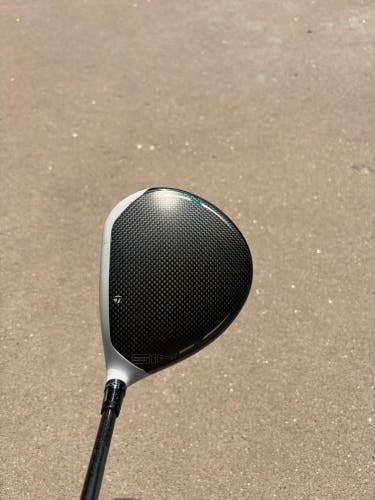2020 TaylorMade SIM Max Right Handed Driver Stiff Flex 9 Loft Graphite Shaft (Used)