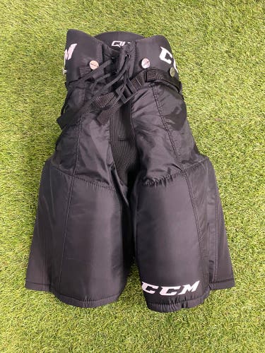 CCM QuickLite 230 Hockey Pants | Junior Size Medium