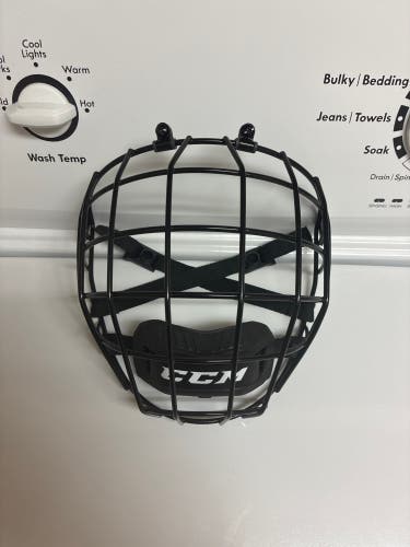 Medium CCM FM580 Full Cage (New)