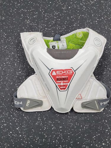 Used Maverik M5 Lacrosse Shoulder Pads White Sm 11849-s000040956