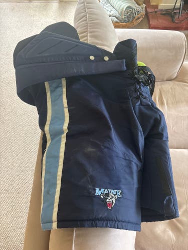 Men's Senior Large Warrior Alpha LX PRO Hockey Pants Pro Stock (Used)