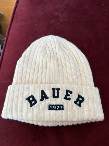 Adult Unisex One Size Fits All Bauer Hat (Used)