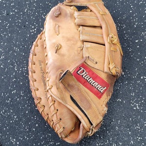 Used Diamond D4000 Bb Sb First Base Lh Throw Tan 12 3 4" 11849-s000041038
