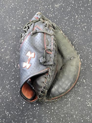 Used Under Armour Cacm-100m Bb Sb Catchers Rh Throw Black 33" 11849-s000041013