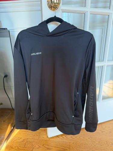 Black Women's Medium Bauer Sweatshirt (Used)