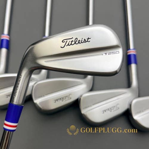 Left-Handed Titleist T250 Iron Set 5-GW / Project X Rifle Steel, X Stiff (272)
